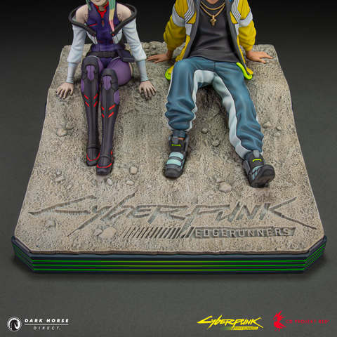 Cyberpunk: Edgerunners - David and Lucy on the Moon Premium Statue