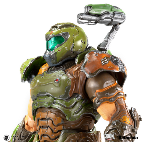 DOOM Eternal - Doom Slayer ⅙ Scale Action Figure (Dark Horse Direct Exclusive)