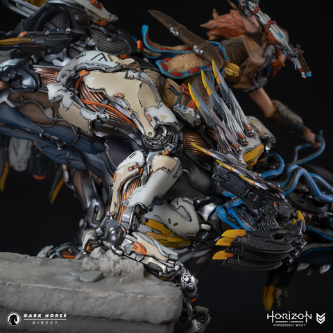 Horizon Forbidden West: Aloy on Clawstrider 1:9 Scale Premium Statue