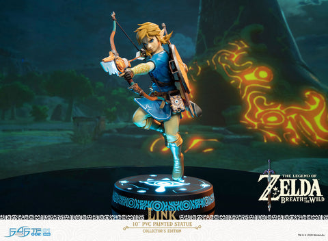 The Legend of Zelda: Breath of the Wild - Link (Collector's Edition) - 10” PVC Painted Statue