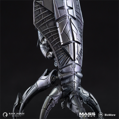Mass Effect: 8" Reaper Sovereign Die-Cast Ship Replica - Silver Variant
