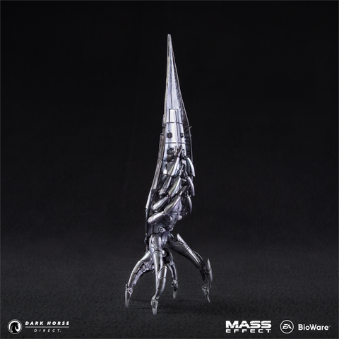 Mass Effect: 8" Reaper Sovereign Die-Cast Ship Replica - Silver Variant