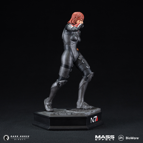 Mass Effect: Commander Jane Shepard 1/6 Scale Statue