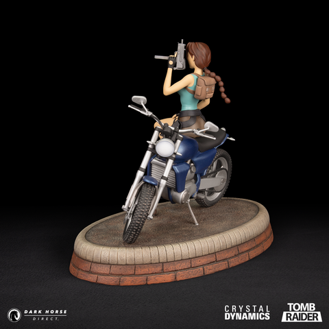 TOMB RAIDER: Lara Croft - Classic Motorbike Premium Statue