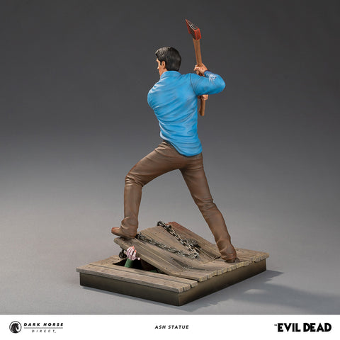 The Evil Dead: Ash Statue