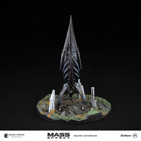 Mass Effect: Reaper Sovereign Ship 14" Replica