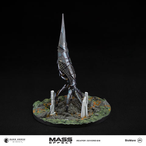 Mass Effect: Reaper Sovereign Ship 14" Replica