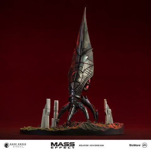 Mass Effect: Reaper Sovereign Ship 14" Replica