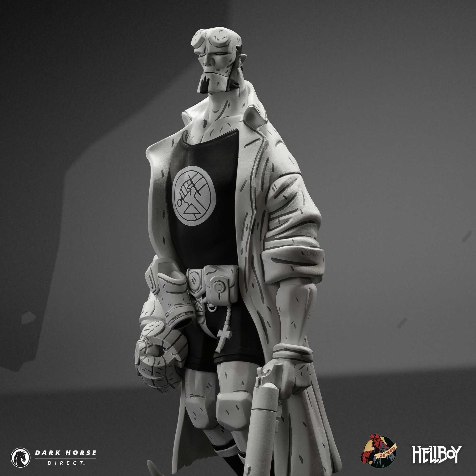 Hellboy 30th Anniversary Deluxe Vinyl Figure (Black and White