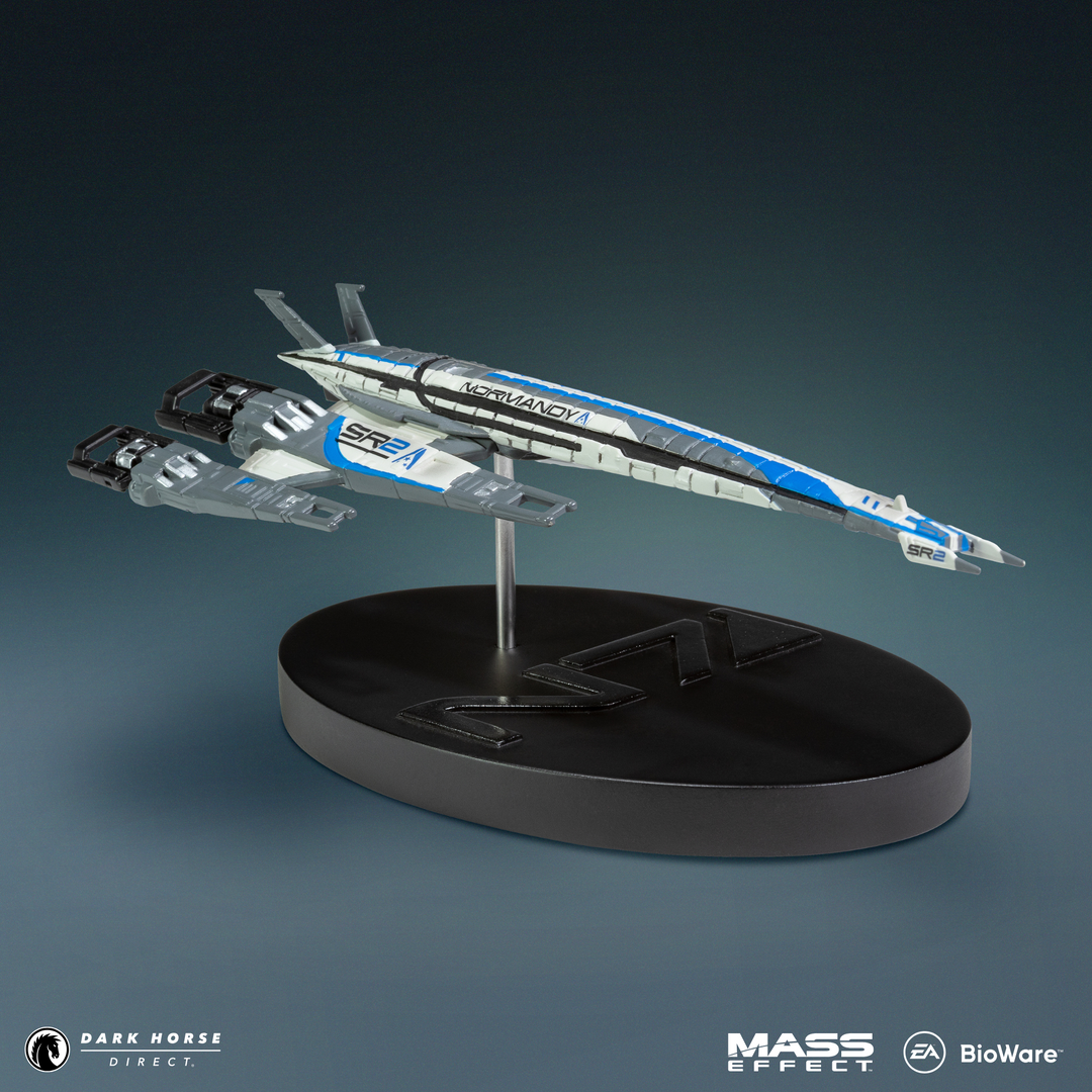 Mass Effect Legendary Edition Normandy SR-2 Ship Remaster Replica Statue Figure Mass Effect Legendary Edition Normandy SR-2 Ship Remaster Replica Statue Figure