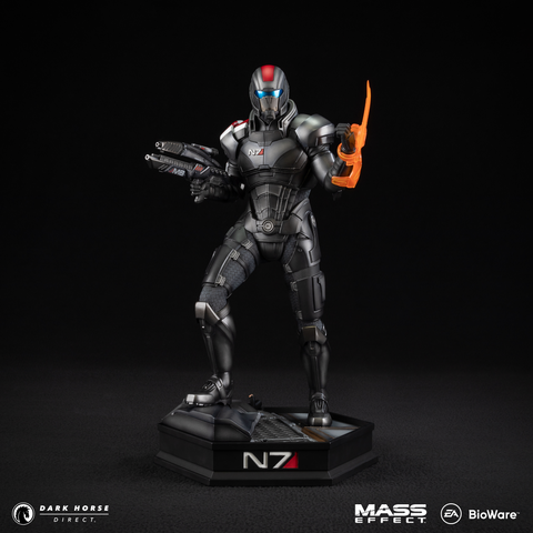 Mass Effect: Commander John Shepard 1/6th Scale Statue