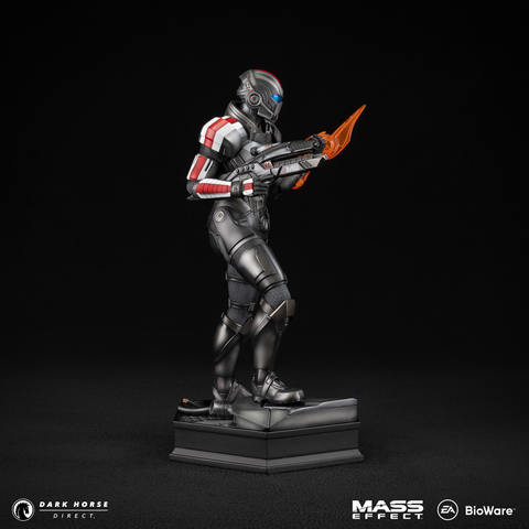 Mass Effect: Commander John Shepard 1/6th Scale Statue