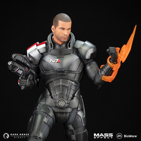 Mass Effect: Commander John Shepard 1/6th Scale Statue