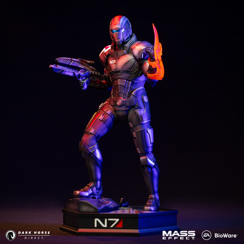 Mass Effect: Commander John Shepard 1/6th Scale Statue