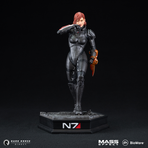 Mass Effect: Commander Shepard 1/6 Scale Statue