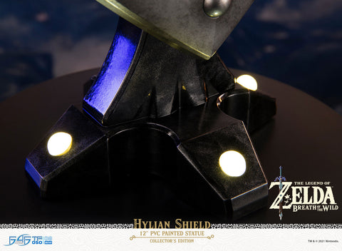 The Legend of Zelda: Breath of the Wild - Hylian Shield (Collector's Edition)