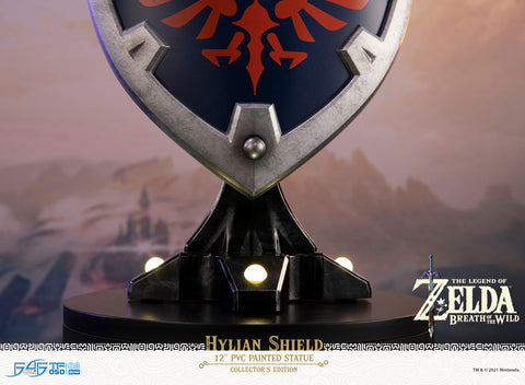 The Legend of Zelda: Breath of the Wild - Hylian Shield (Collector's Edition)