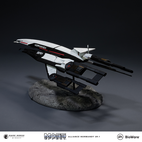 Mass Effect: Alliance Normandy SR-1 Ship Replica