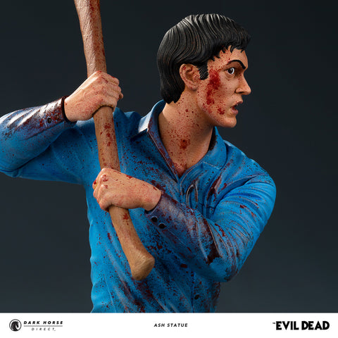 The Evil Dead: Ash Statue